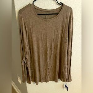 NWT APT 9 Shirt